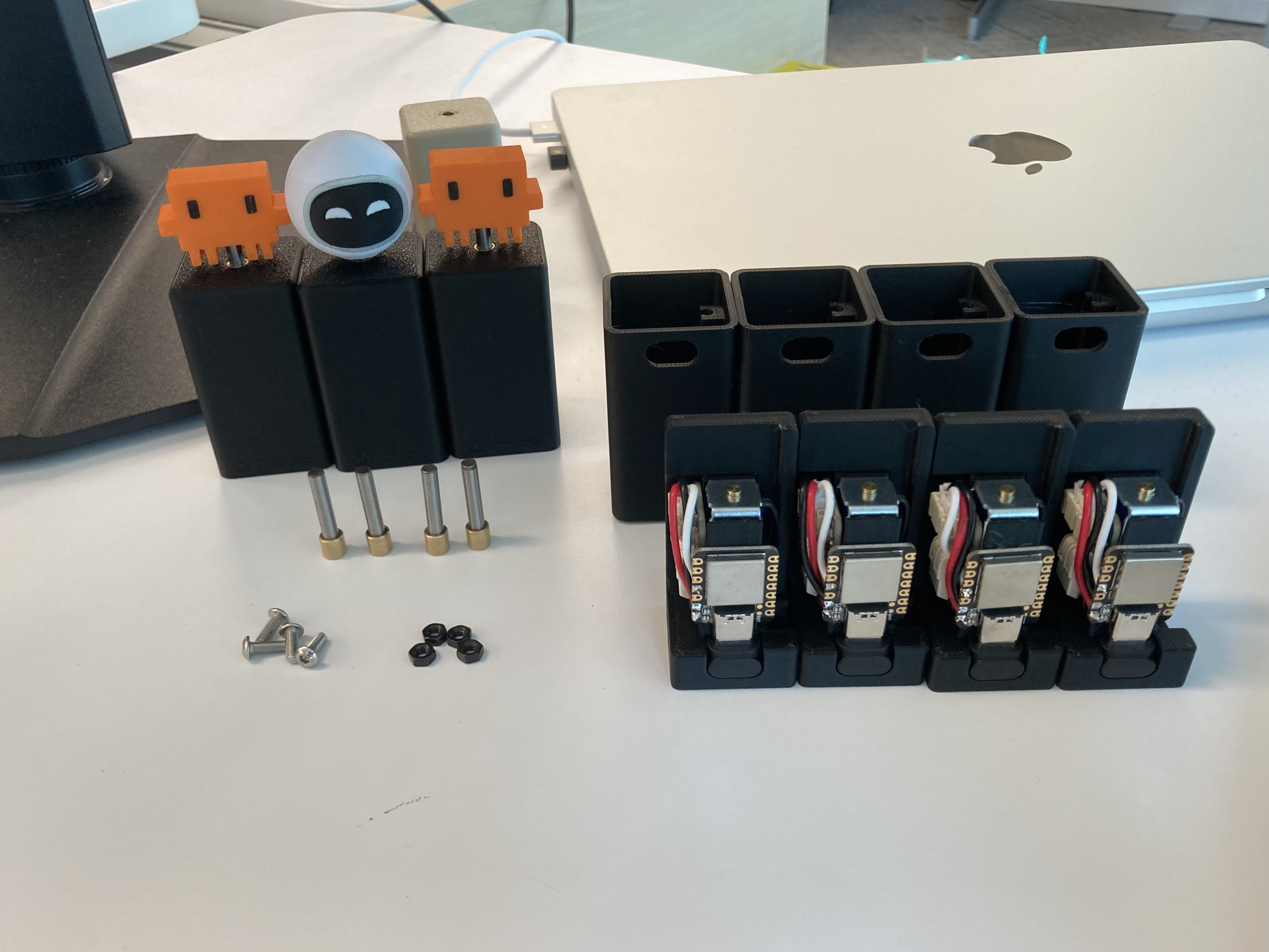 USB Clawd production